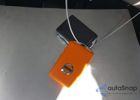 2021 Volvo Xc90 T5 Momentum 7 Passenger z USA, uszkodzony, nr VIN YV4102CK0M1720666